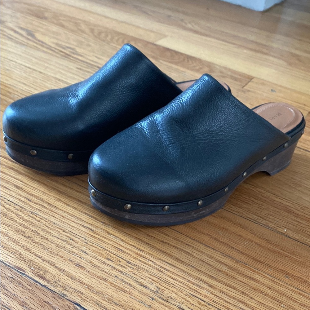 Mari Giudicelli Ucra Clogs in Beluga